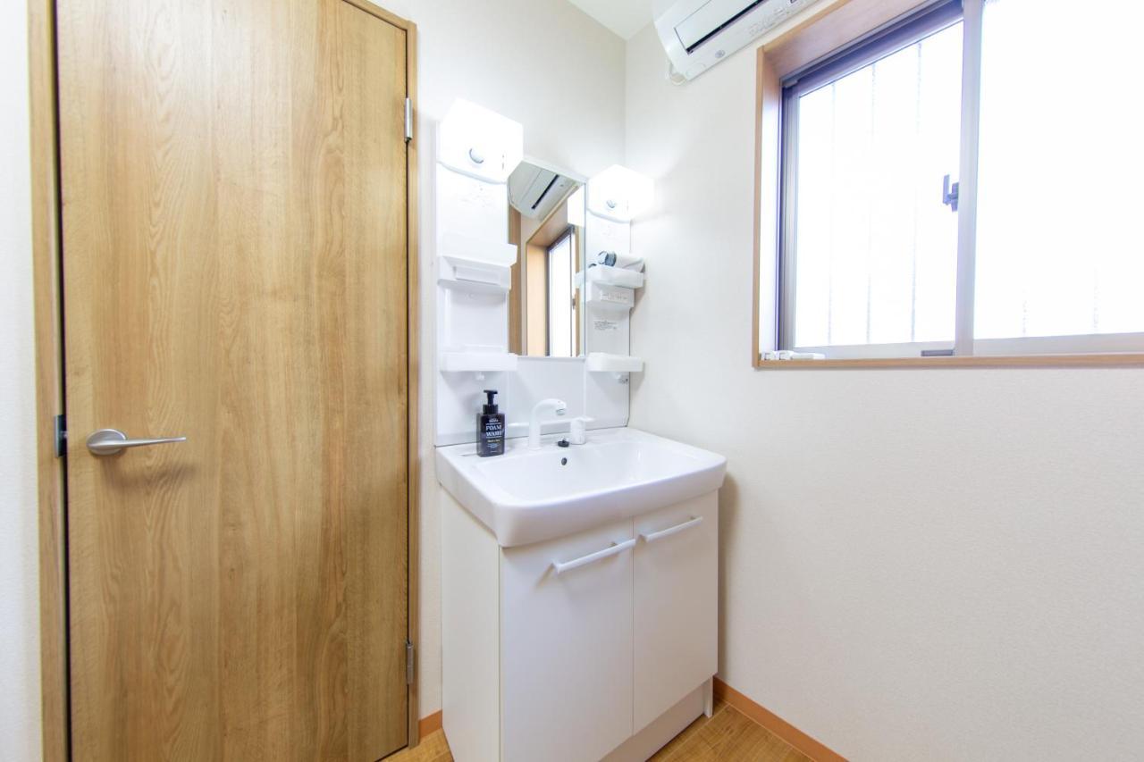 Apartamento Oyado Gorilla Annex Osaka Exterior foto